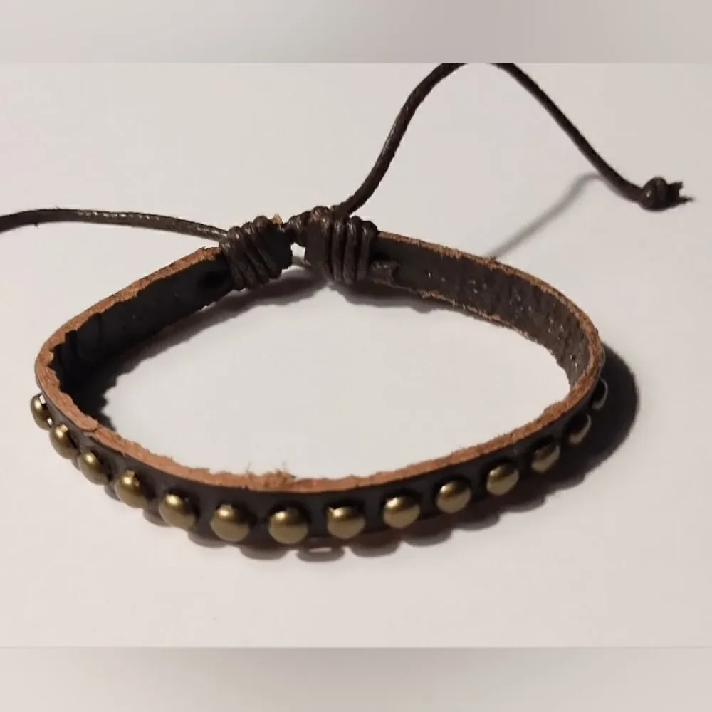 ‎Men's bracelet leather studded new d75